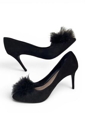 Kelly and Katie black faux suede pom pom feather shoes, black, size 7, like new!